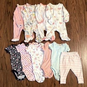 Newborn Pajama/Onesie Baby Girl Bundle 🤍
